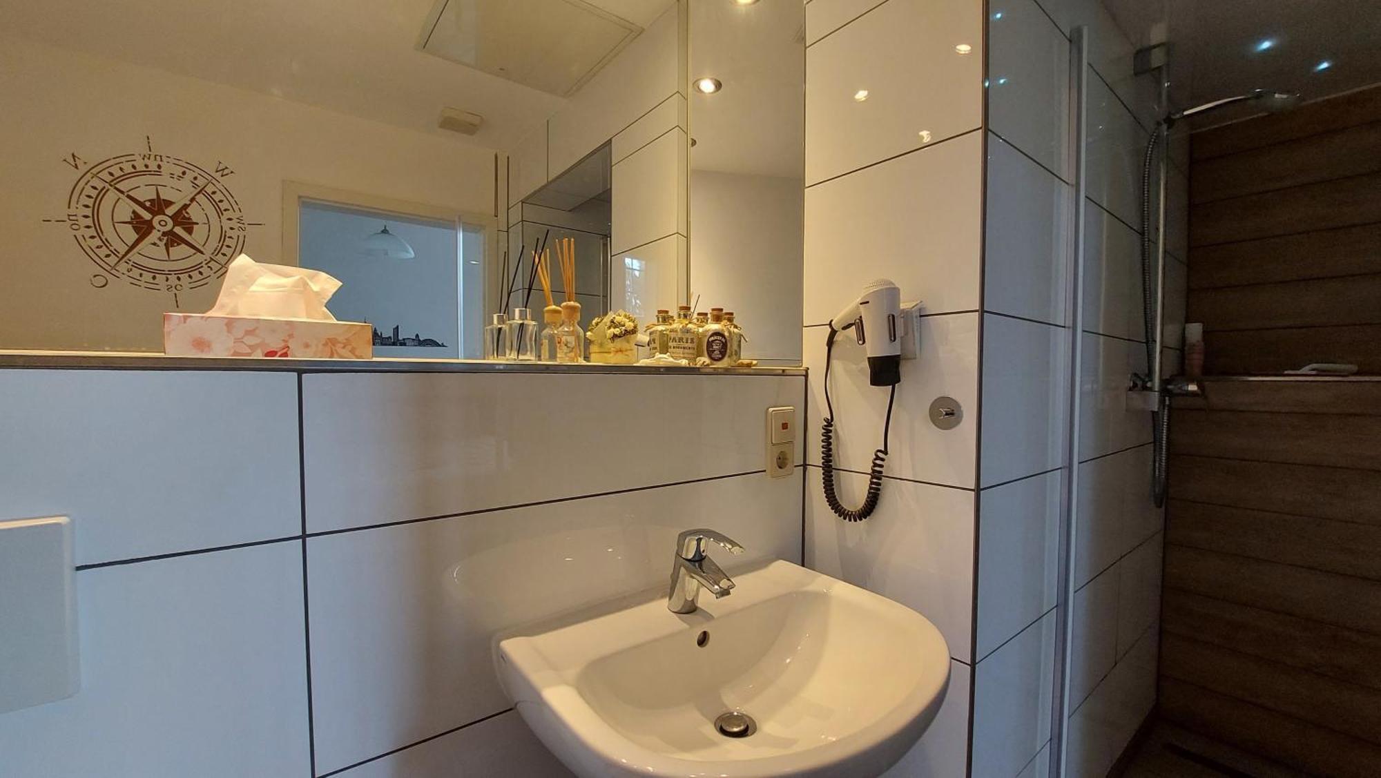 Leipzig Ferienwohnung In Ruhiger Lage Luaran gambar